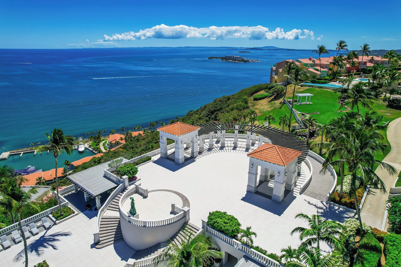 El Conquistador resort terrace and coastline view